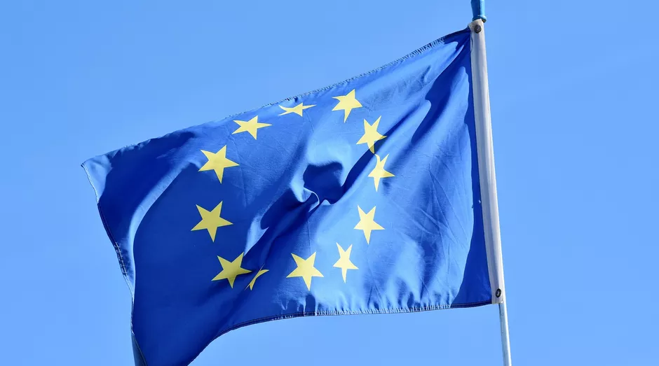 União Europeia anuncia fim da fase de emergência da covid-19